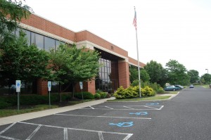 Lease office, warehouse and assembly in Moorestown, NJ