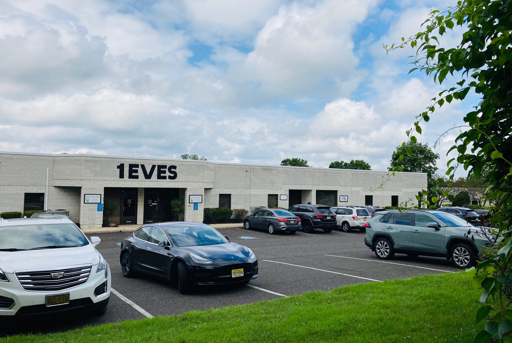 1 Eves Drive